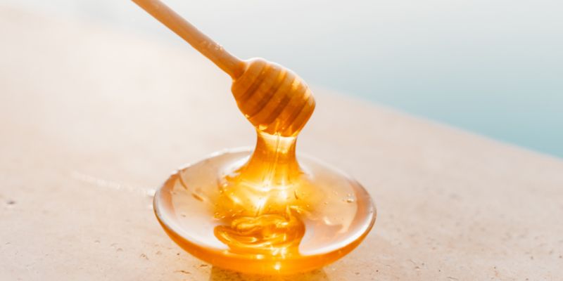 Honey in UAE