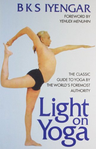 Odds marts Nord B.K.S Iyengar Light on Yoga Review - 2023